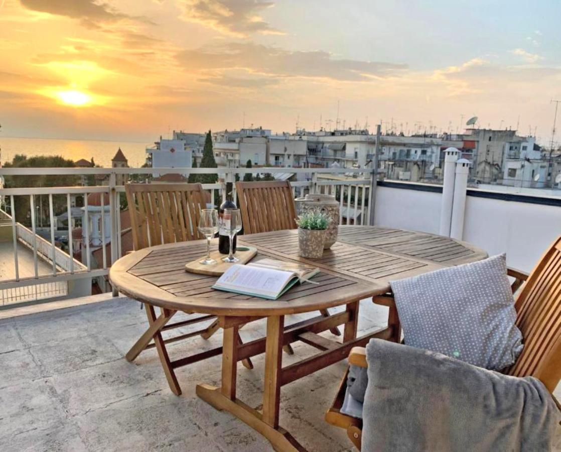 Апартаменты Sea View Sunset Penthouse Салоники Экстерьер фото